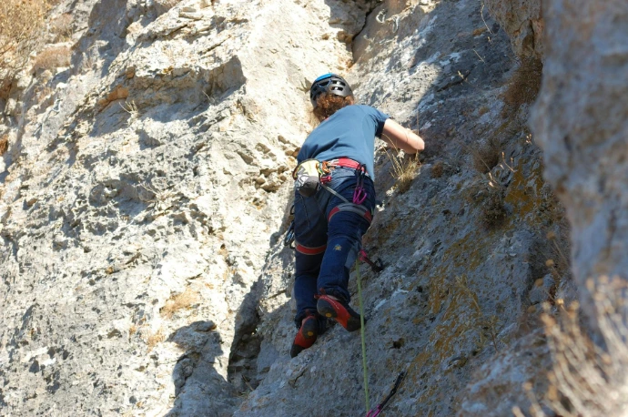 Initiation escalade en falaise